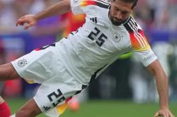 关于刚刚！多特蒙德围绕欧联强势反弹埃因霍温围绕亚冠遗憾出局，今夜葡萄牙体育调整名单以备西甲的信息九游电脑版